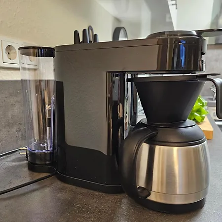 Elegant With Direct River View, Balcony And Parking In