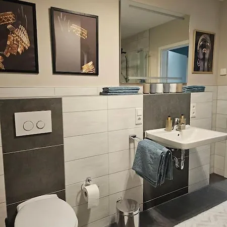 Elegant With Direct River View, Balcony And Parking In *
