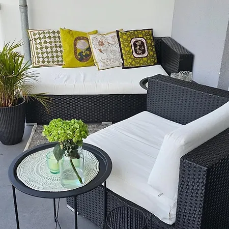 Elegant With Direct River View, Balcony And Parking In *