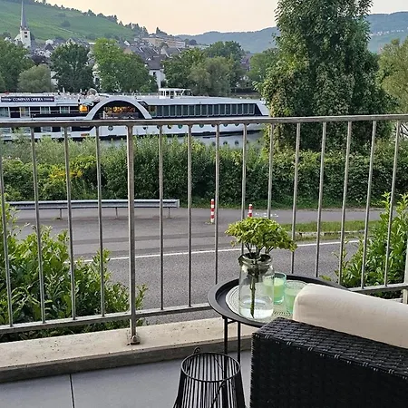 Elegant With Direct River View, Balcony And Parking In *