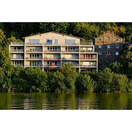 Elegant With Direct River View, Balcony And Parking In *