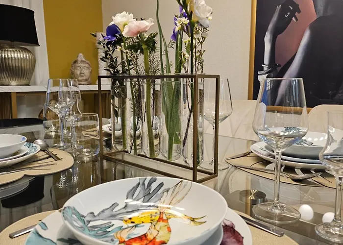 Elegant With Direct River View, Balcony And Parking In Apartamento *